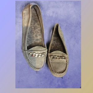 Vionic Mesa Chain Loafers Gray Suede